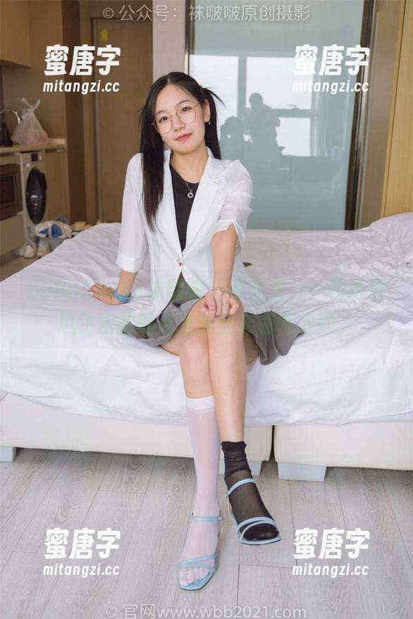 BoBoSocks袜啵啵-小甜豆 BoBoSocks袜啵啵 - 小甜豆,一位玩得风生水起的无圣光丝袜剧情大师。