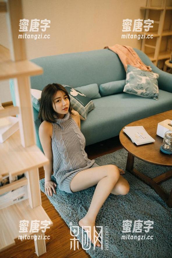 GIRLT果团网-梦心月 GIRLT果团网 - 第一次见梦心月的美腿写真集,资源丰富,眼睛有点儿不够用了呢!
