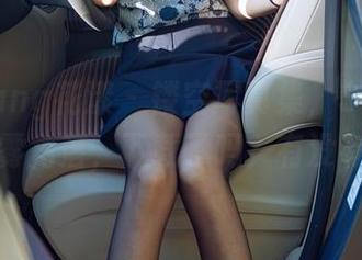 HuaYang花漾 – 镂空写真集，SOLO-尹菲的迷雾角落，下载了吗？有没有心虚？
