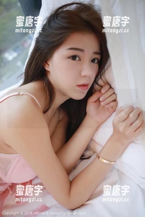 MFStar模范学院-SiByl李思宁 MFStar模范学院 - 眼睛都在看!SiByl李思宁的厨娘:调味的不仅是菜,还有我的小心脏!