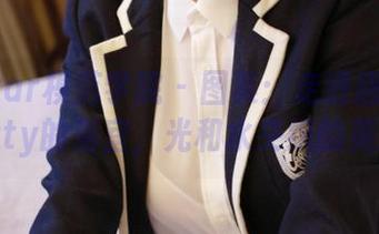 MFStar模范学院 – 图集：走进唐琪儿Beauty的浴室，光和水交织的美妙！