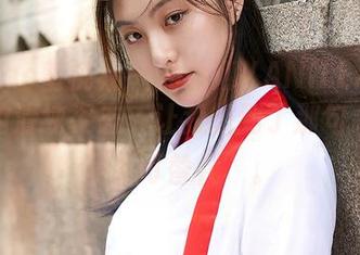 MiiTao蜜桃社 – 韵莉娜VANILLA高清美图的清纯姿态，让我想到了那句“你的美无可替代”。
