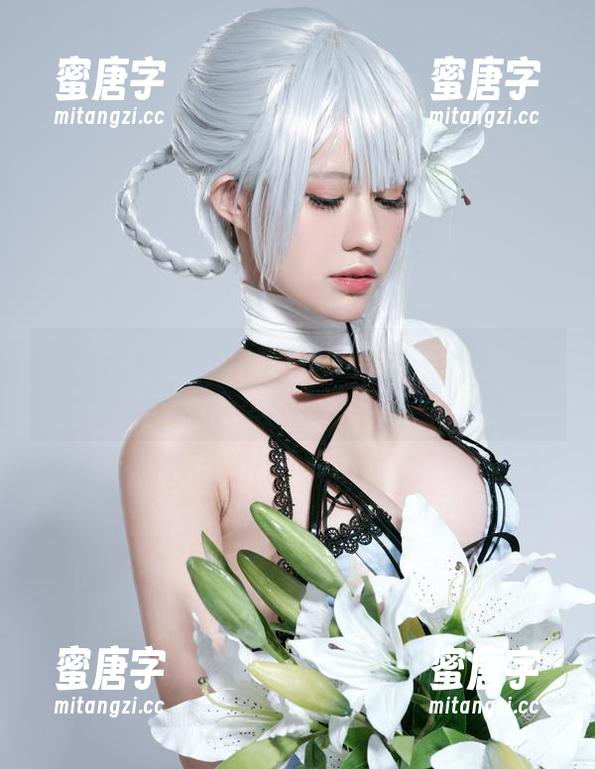 瘦弱与诱惑，PingPing肉丝写真里的美图对决。