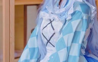 Sayako＿今年4岁的图库乐园：胡桃来啦，别说话，先拍拍！