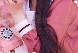 原以为下载这组Shika小鹿鹿的少女照片是件简单事，到底谁控制了我的思绪？