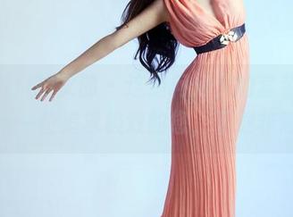 TuiGirl推女郎 – 这组何何夕的套装图，适合每一位追求极致的您，下载非常值！