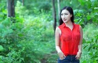 TuiGirl推女郎 – 王馨瑶的礼服全集——看完我已没有任何借口继续穿拖鞋了，呃，或许只是暂时吧？