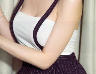 UGirls尤果网 – 突然想到张小西Ann和她的牛仔裤，全套写真不容错过！