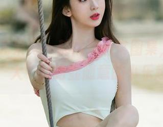 UGirls尤果网 – 韩雨菲日常图集，时不时的“大”，略显随意的小乐趣。