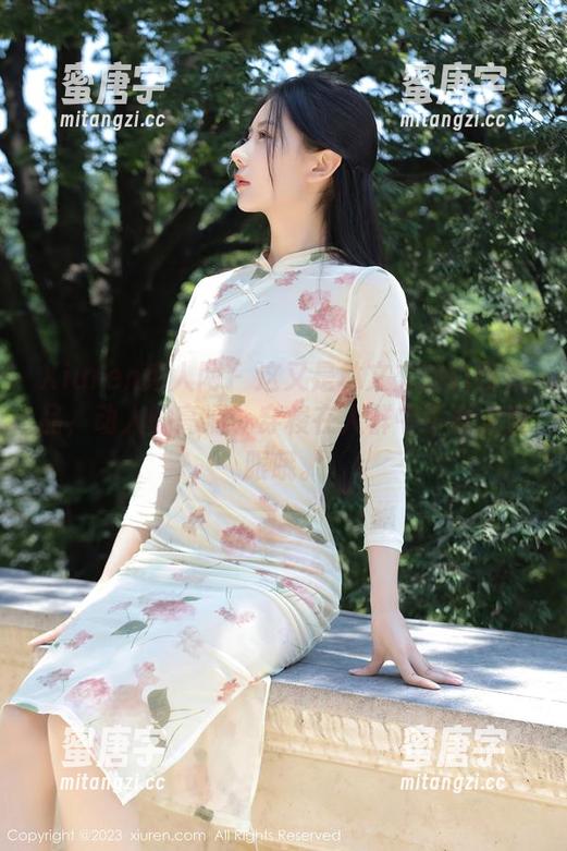 Xiuren秀人网-林文文 Xiuren秀人网 - 这又是林文文的豹纹作品,动人的高清,穿梭在人群中不要太显眼哦。