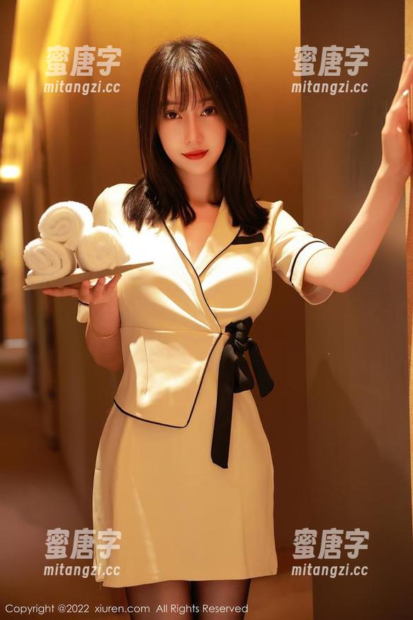 Xiuren秀人网-软软爱吃肉 Xiuren秀人网 - 软软爱吃肉的厨房探险——一组写真作品,谁能抵挡得住美食的诱惑?