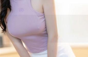 Xiuren秀人网 – 作品：雨瞳Yoyo的女仆妆扮，难道身揽萌态是一种罪？