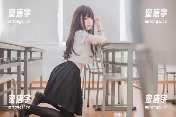 yoko夏宅 最新力作,yoko夏宅的白丝美图,真是让人想嘀咕呢。