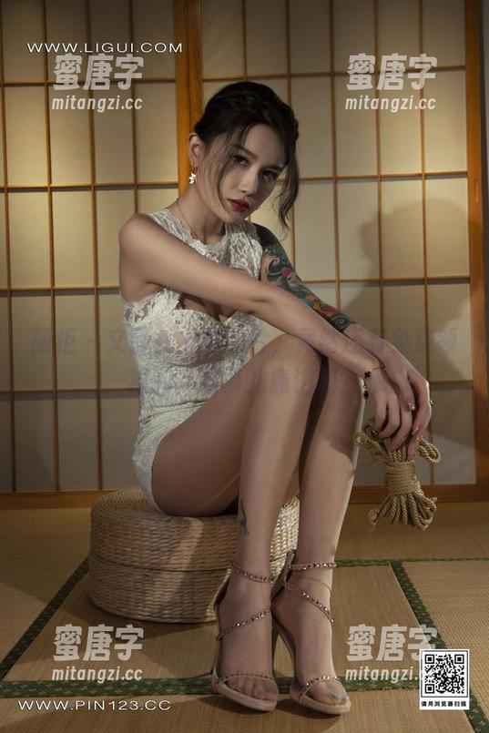 丽柜-文静 丽柜 - 文静女上司照片,竟然还有免费领福利,这事儿靠谱嘛?