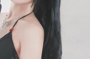千禧年未解的狂热——十万珍吱伏特的丝袜私拍合集