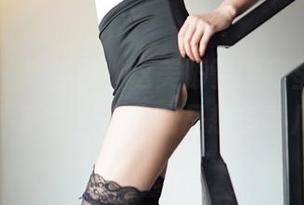 嗲囡囡 – 陈舒羽，这美脚资源哪里找的？炫耀不算啥，但我就是想多看几张！