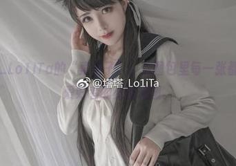 哦，塔塔_Lo1iTa的“索尼子”！这图包里每一张都是眼尖的爱好者的必备美图。