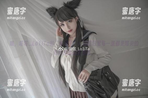 哦，塔塔_Lo1iTa的“索尼子”！这图包里每一张都是眼尖的爱好者的必备美图。