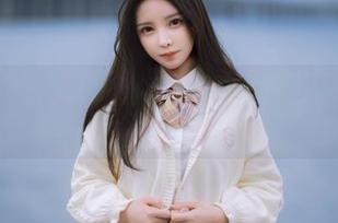 妍子坚不可摧的奇趣私房黑丝，看着像是晨曦中的一缕缕妩媚。