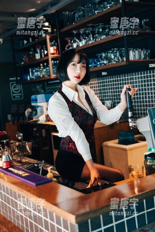 孙乐乐(손예은)的写真合集：在ARTGRAVIAVOL.168中看见‘乐乐’的另一面！