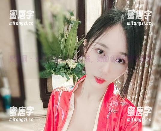小玉吃果冻 微密圈 - 小玉吃果冻带你品味,她的私房自拍与独特作品