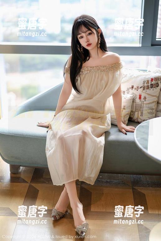 尤蜜荟-娜露Selena 尤蜜荟 - 夏日娜露Selena:无圣光让套图看起来像下雨天!