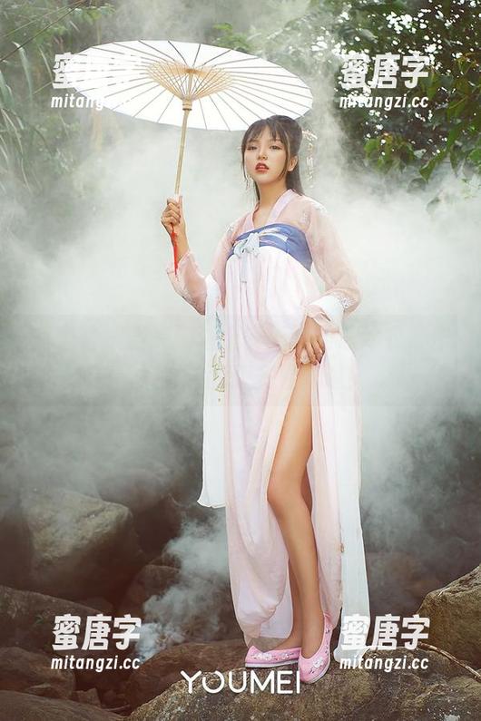 尤蜜荟-安璐璐 尤蜜荟 - 当高清遇上安璐璐的连体衣,作品好得让我想多看几遍!