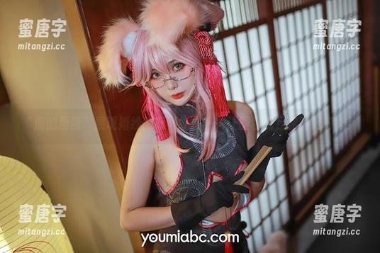 您的蛋蛋 “您的蛋蛋”展现婚纱的新可能性——让图包满足你的好奇心!