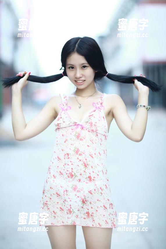 推女神-Yumi尤美 推女神 - 有人说旅拍是风景独好,Yumi尤美却偏要搭上这套套路,分享得太“随意”!