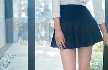 推女郎 – 更新：田芯娜的天台写真——谁说只有飞机能飞？