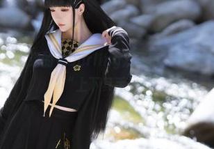 在线帮忙！星之迟迟的《Darling》写真，阿达尔伯特总是那么“上下其手”！