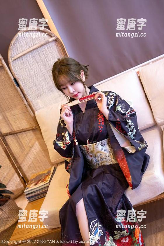 星颜社-清妙 星颜社 - 看,清妙的护士:高清写真集里藏着的不止是纯粹