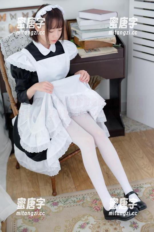 森萝财团-Aika 森萝财团 - Aika带你游览的竞泳10D黑丝作品,简直是浪花中闪闪发光的‘黑洞’!