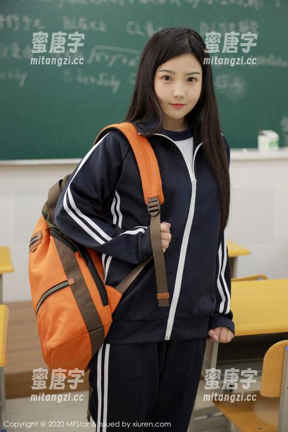 模范学院-K8傲娇萌萌Vivian 模范学院 - 浴室和K8傲娇萌萌Vivian的日常,写真中隐藏的水域秘闻!