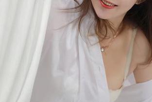 模范学院 – 牛仔裤和唐琪儿Beauty，私房原图里夹杂着无意的撩拨。