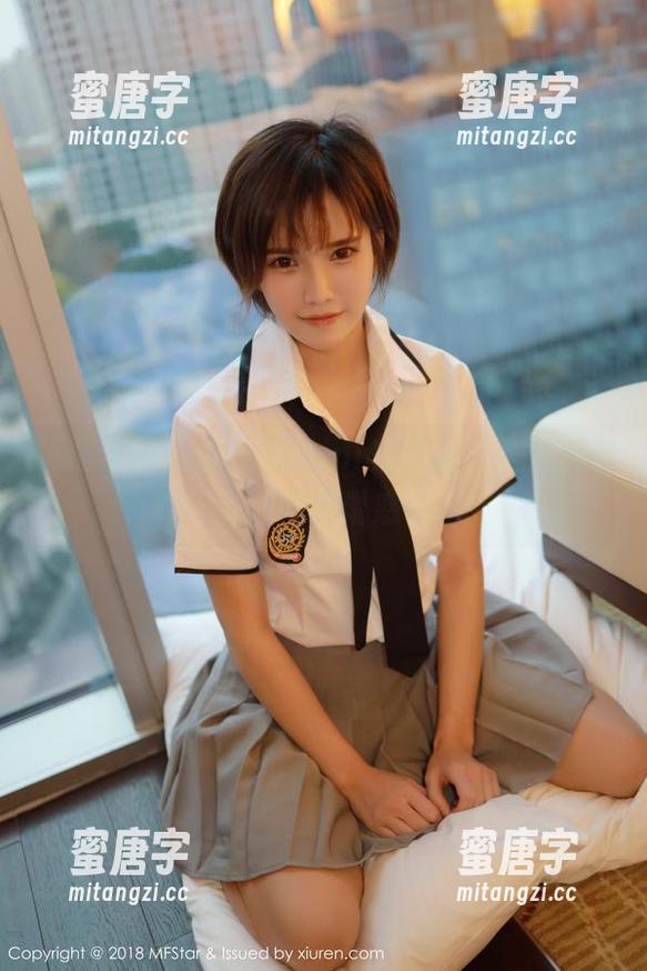 模范学院-糯美子Mini 模范学院 - 糯美子Mini的作品,谁能拒绝高跟鞋的诱惑?