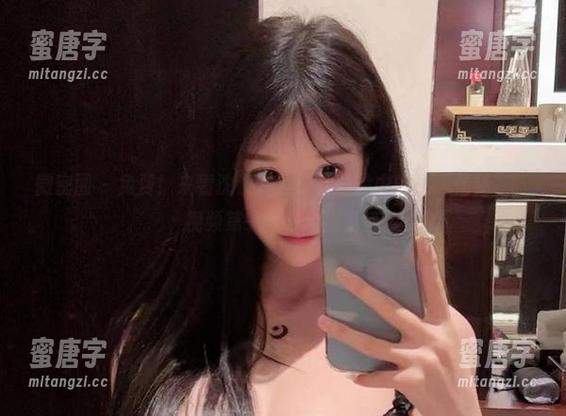 沈汝凡超哇塞 微密圈 - 免费!来看沈汝凡超哇塞照片中的小“情绪”,视频第一部分中保密滴