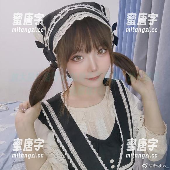 洛可ss 放大招!洛可ss的粉色写真集,想不被忽视都难!