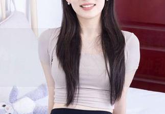 物恋传媒 – 看小晴天的写真，连衣裙飘起来的时候，真有人想求婚的冲动吗？