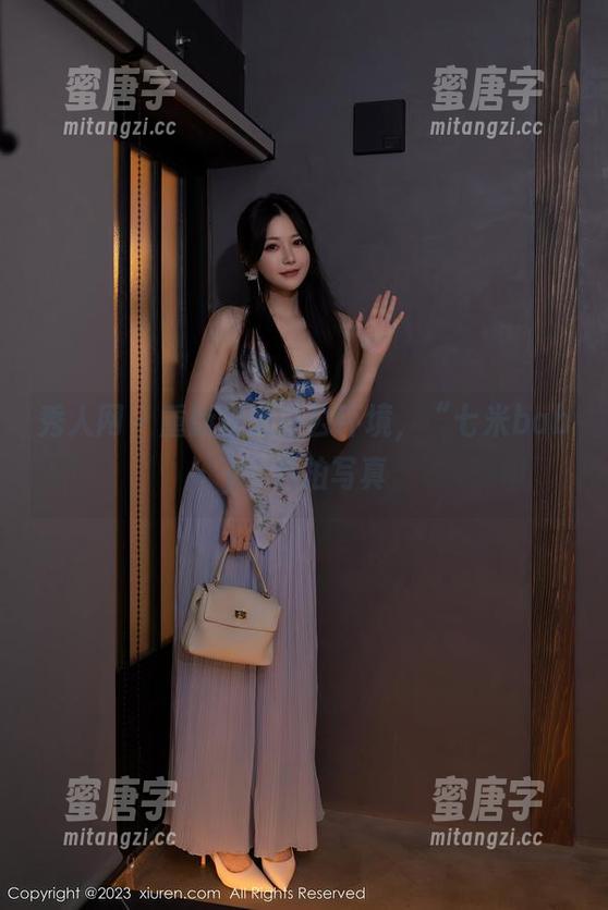 秀人网-七米baby 秀人网 - 重新定义办公环境,“七米baby”私拍写真