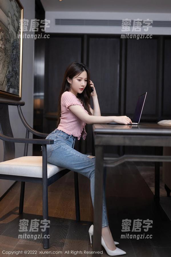 秀人网-乔伊joy 秀人网 - 女神在打卡:乔伊joy的写真集,越来越迷离,哈哈,像个梦。