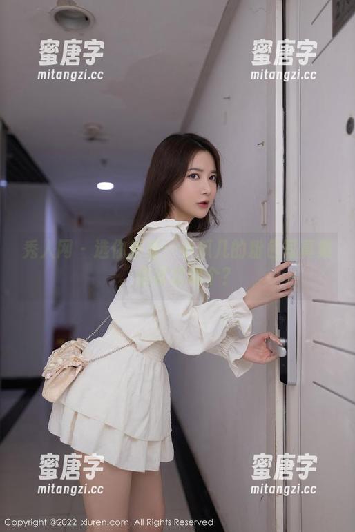 秀人网-小爪几 秀人网 - 选你所爱:小爪几的粉色写真集,你喜欢哪个?