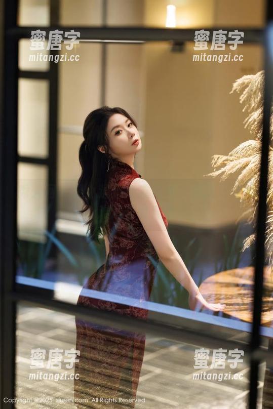 秀人网-是小逗逗 秀人网 - 是小逗逗女友精选:美丽不张扬,难道非要浮夸?
