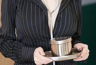 秀人网 – 果果Nikki新版水手服套图：有没有觉得咱们水手更需要救生圈？更新了哦～