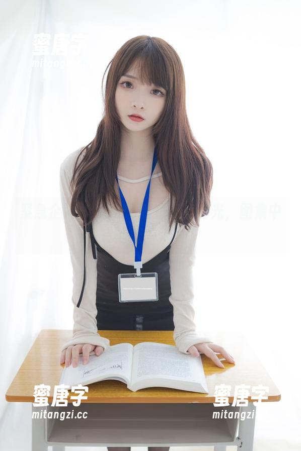 紧急企划-奶糖 紧急企划 - 记录奶糖的浴室时光,图集中的每一滴水