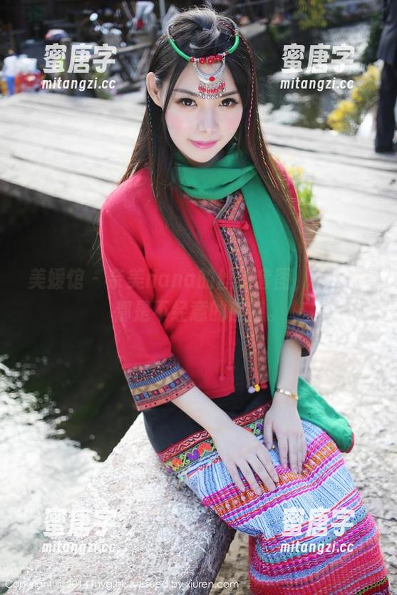美媛馆-奈美nana 美媛馆 - 奈美nana的丝袜套图,每一张都是不经意的魅惑。