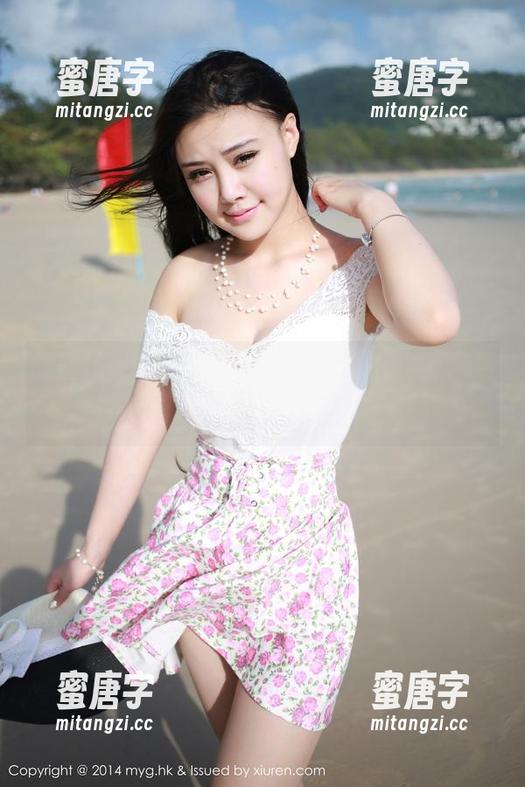 美媛馆 - 芝芝Booty的学姐写真：网盘更新完毕，快来欣赏！
