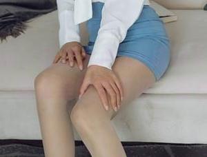 花漾show – 张思允Nice成功申领“天真无邪”眼镜美图许可证，很会玩呀