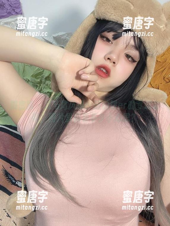 葱油饼er 微密圈 - 双马尾风暴:葱油饼er的专属定制,图片里藏着多少小心思?