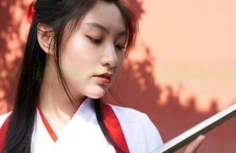 蜜桃社 – 浴缸里的小魔女lily，私拍恍若另一种人生